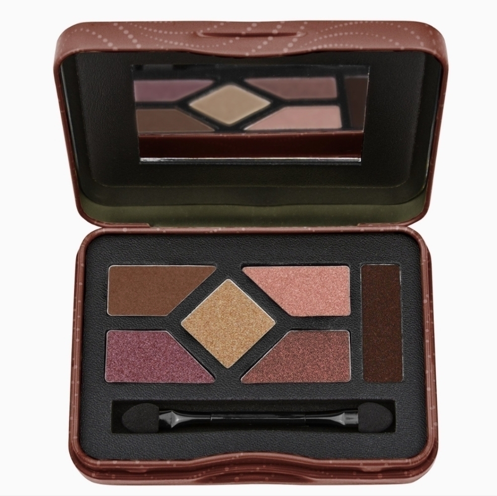 L.A girl inspiring eyeshadow palette